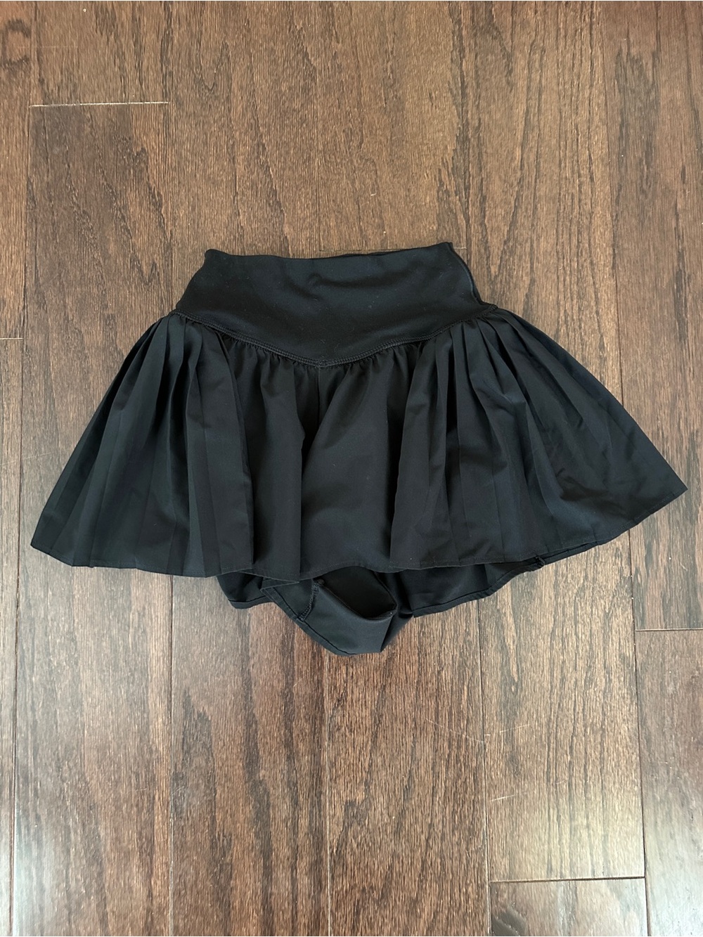 aerie Black Pleated Skort Shorts